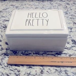 Rae Dunn Hello Pritty